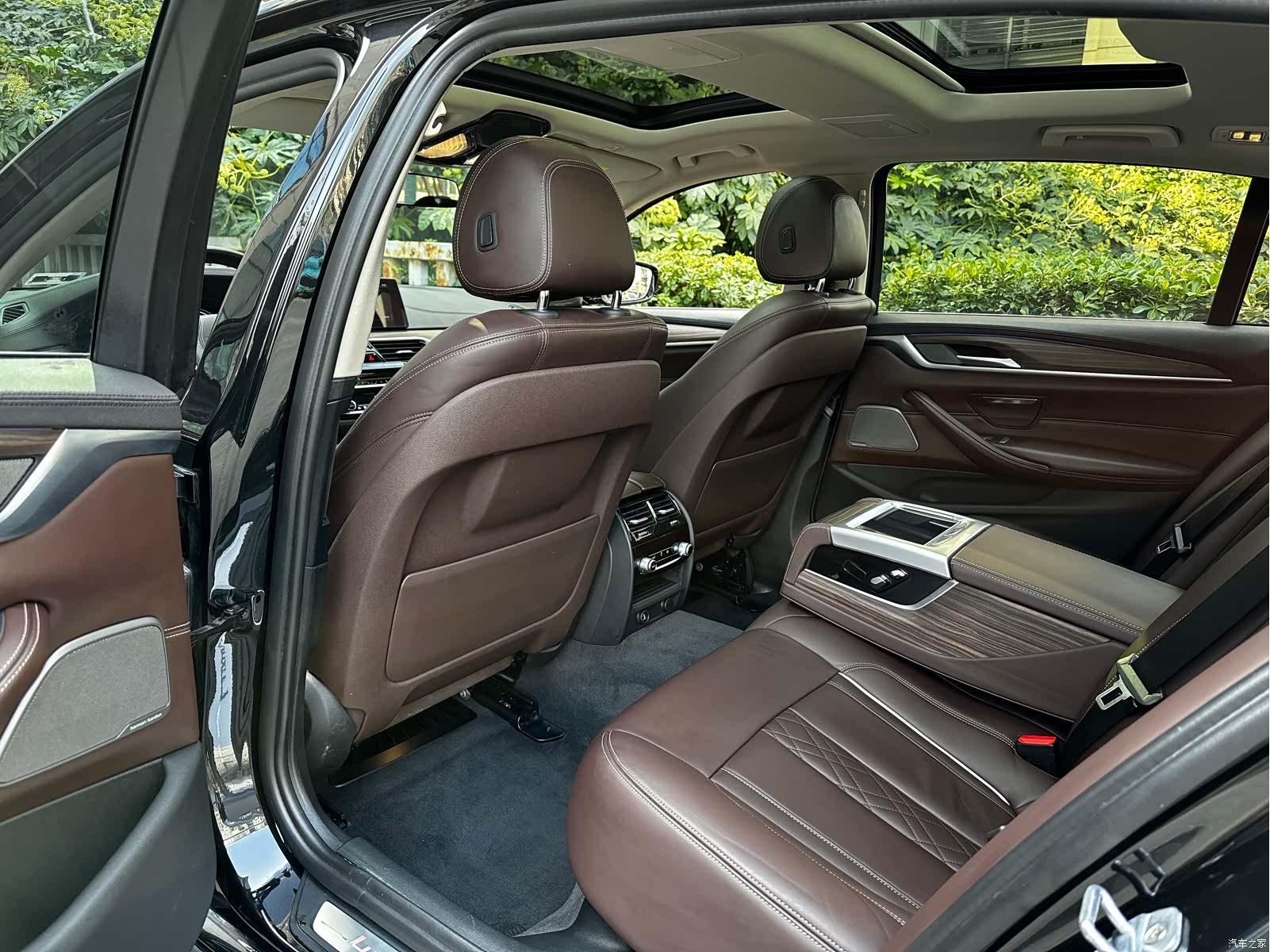 BMW 5 Series, 2018 33