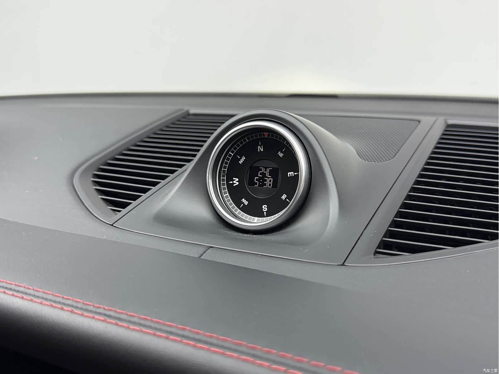 Porsche Macan, 2019 12