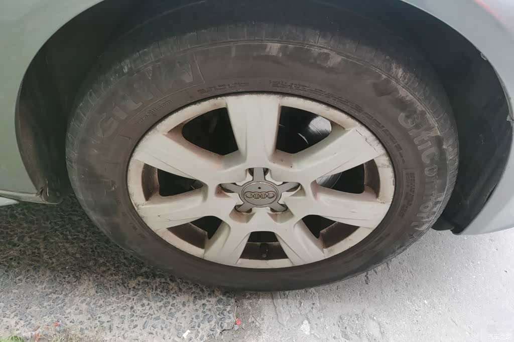 Audi A4L, 2012 6
