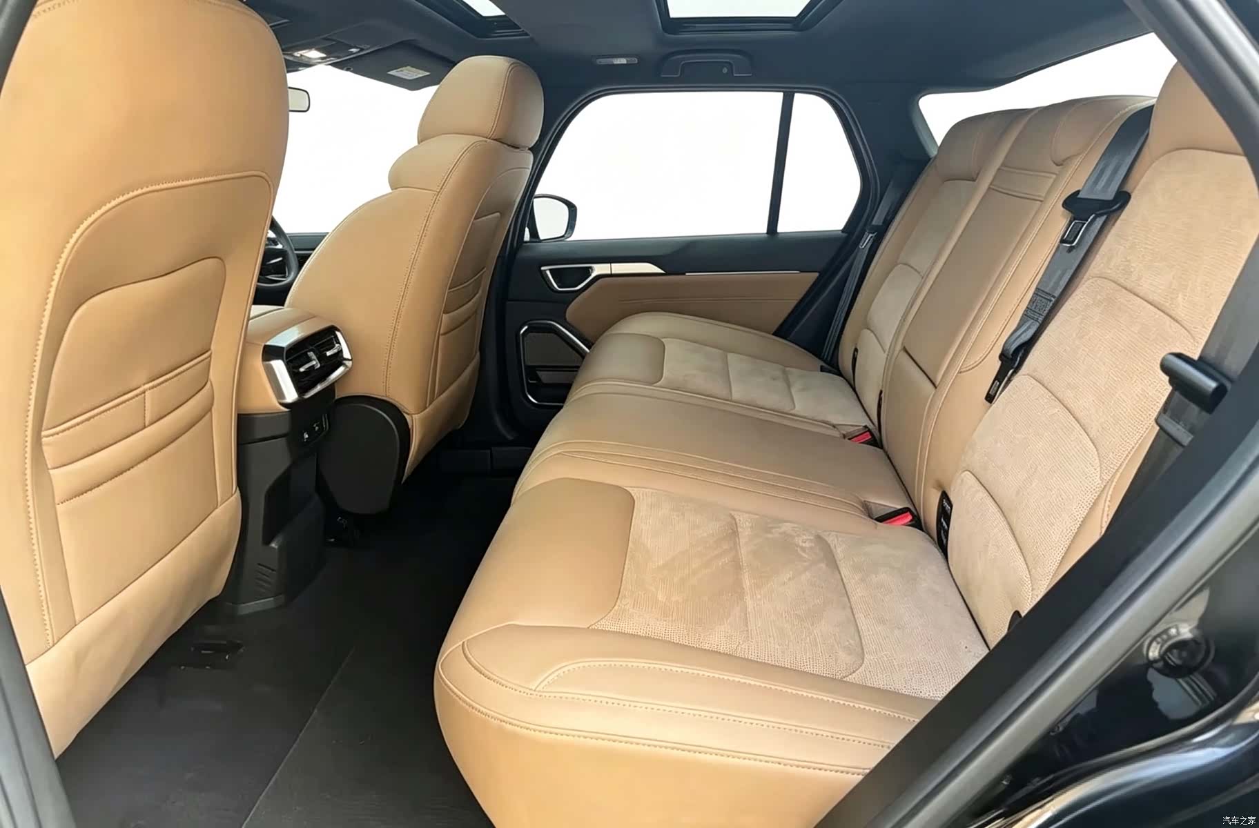 Jetour Traveller, 2024 3
