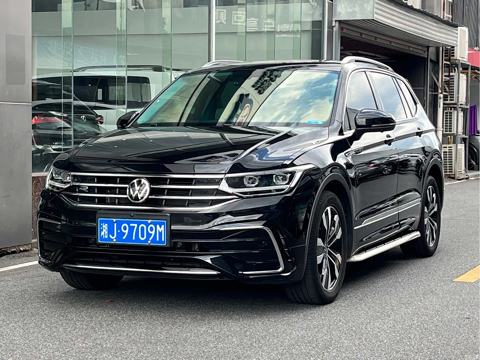 Volkswagen Tiguan L, 2024 2
