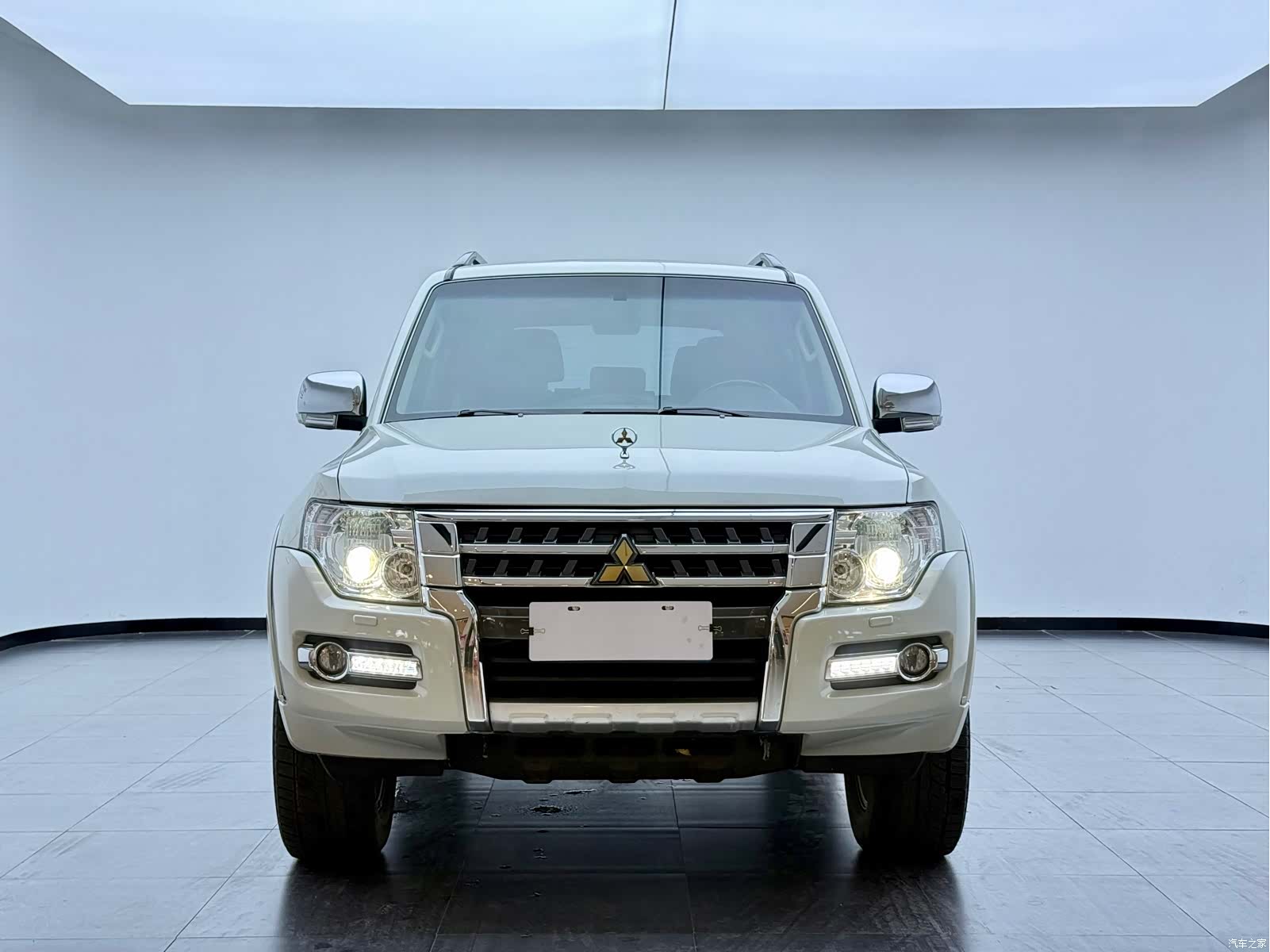 Mitsubishi Pajero, 2019 2