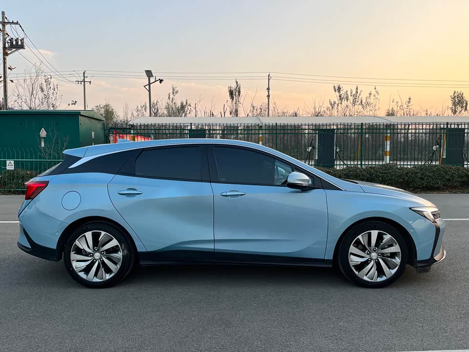 Buick Slightly blue 6