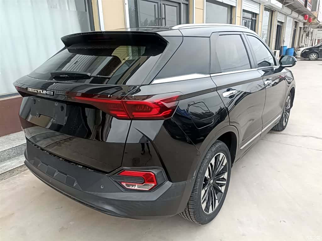Bestune T77, 2020 7