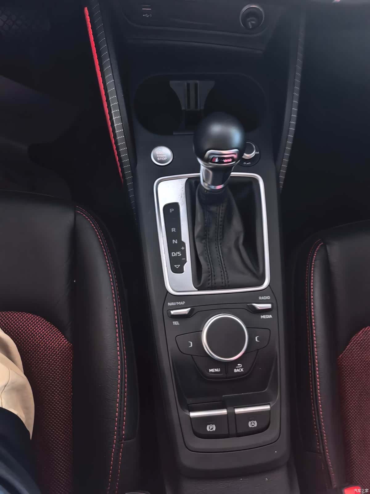 Audi Q2L, 2020 13