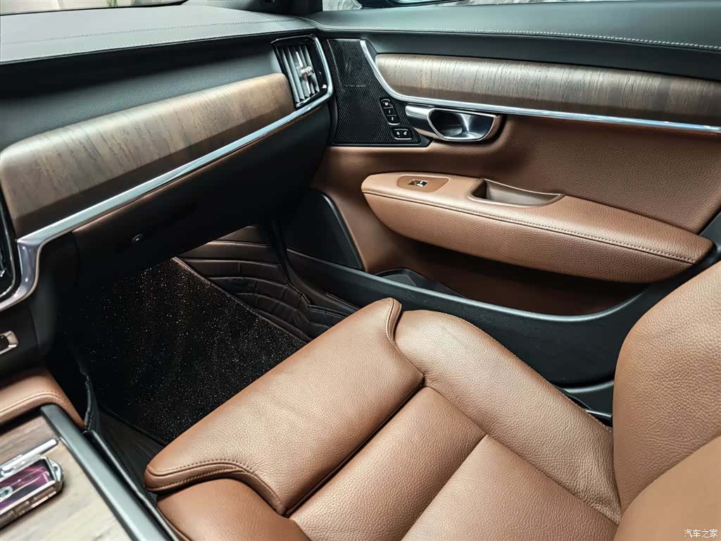 Volvo S90, 2020 17