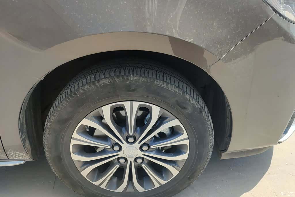 Buick GL8, 2023 6