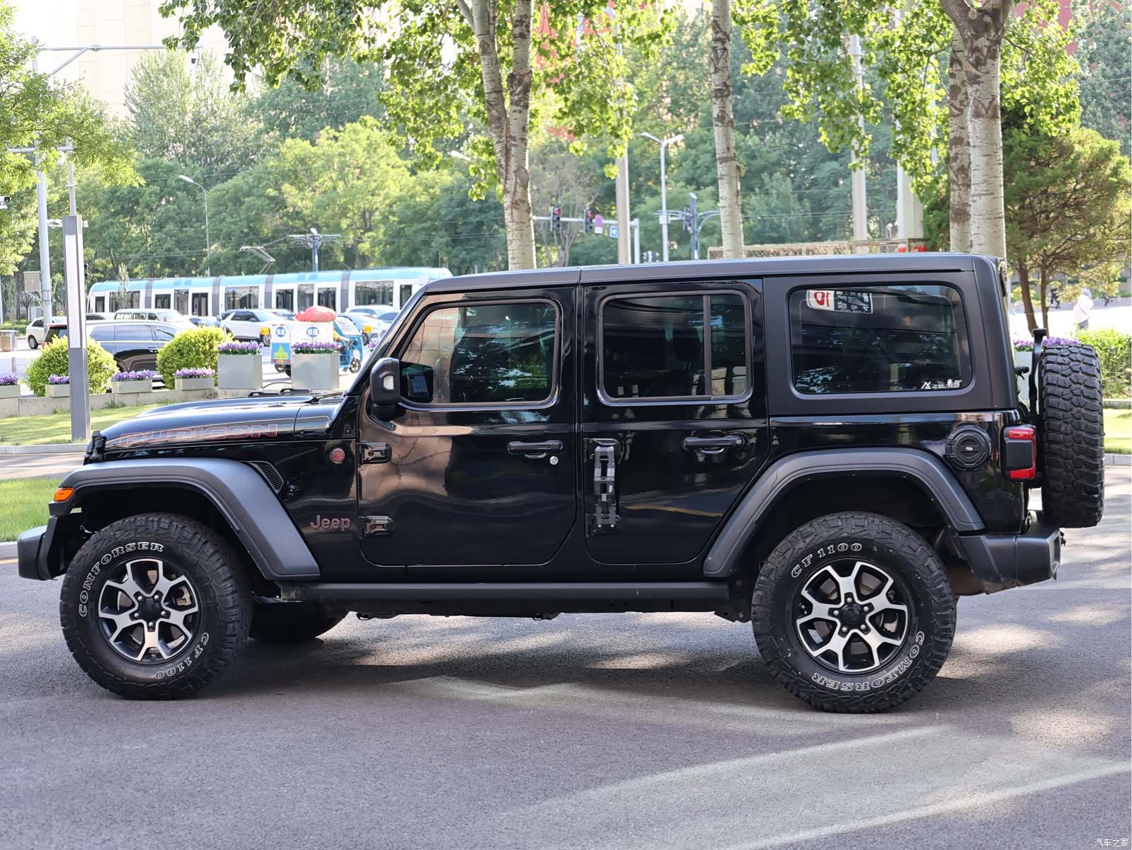 Jeep Wrangler, 2022 8