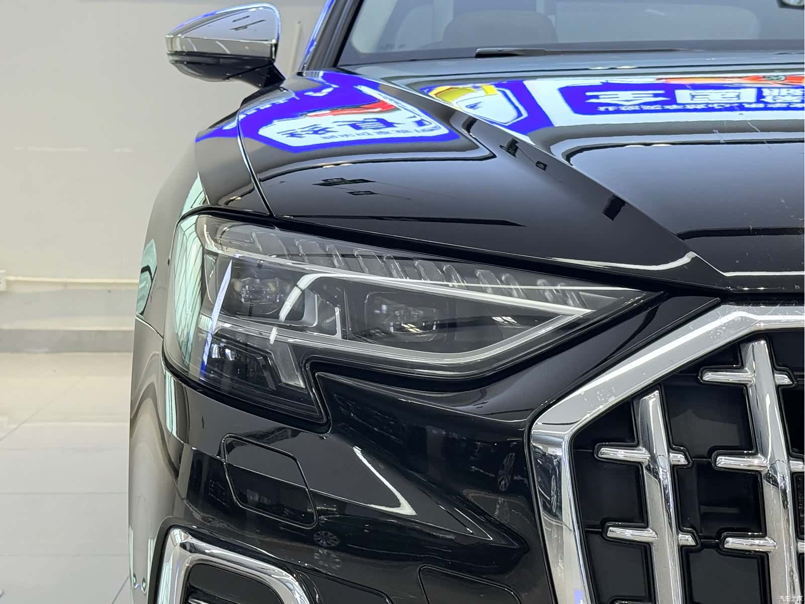 Audi A8L, 2022 4