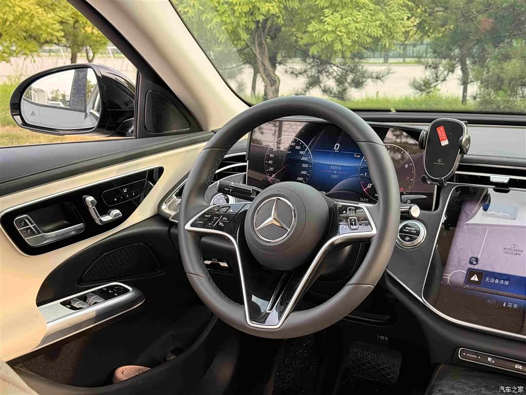Mercedes-Benz E-Class, 2026 8