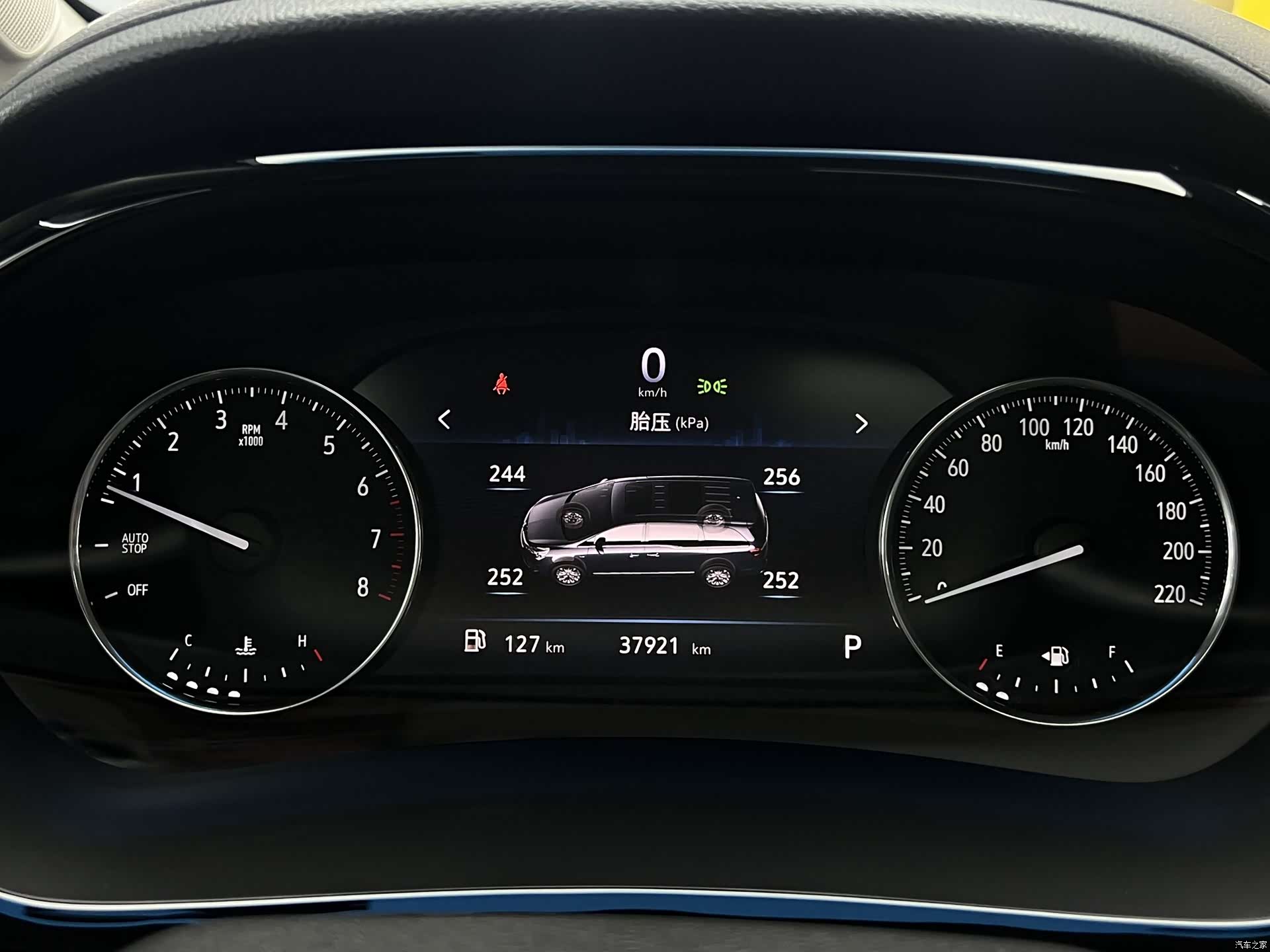 Buick GL8, 2022 14
