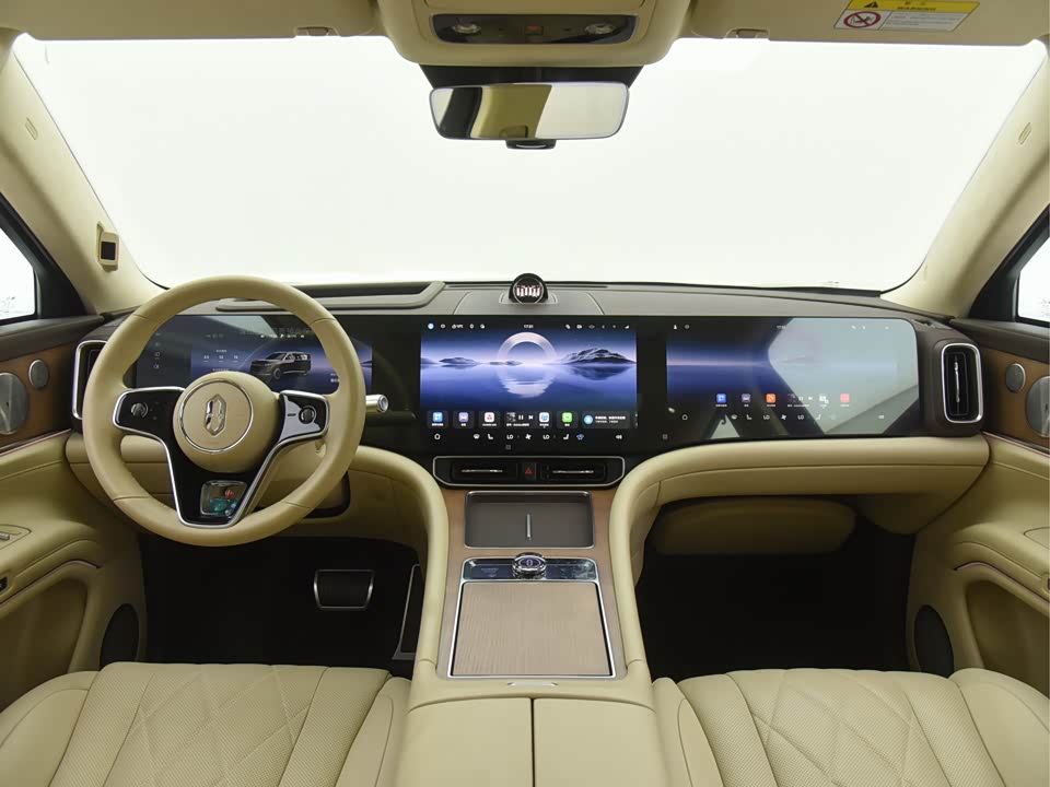 AITO Ask the world M9