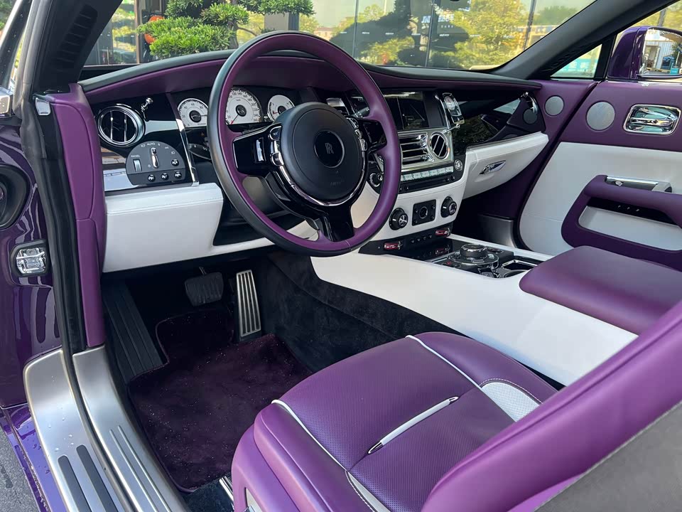 Rolls-Royce Phantom