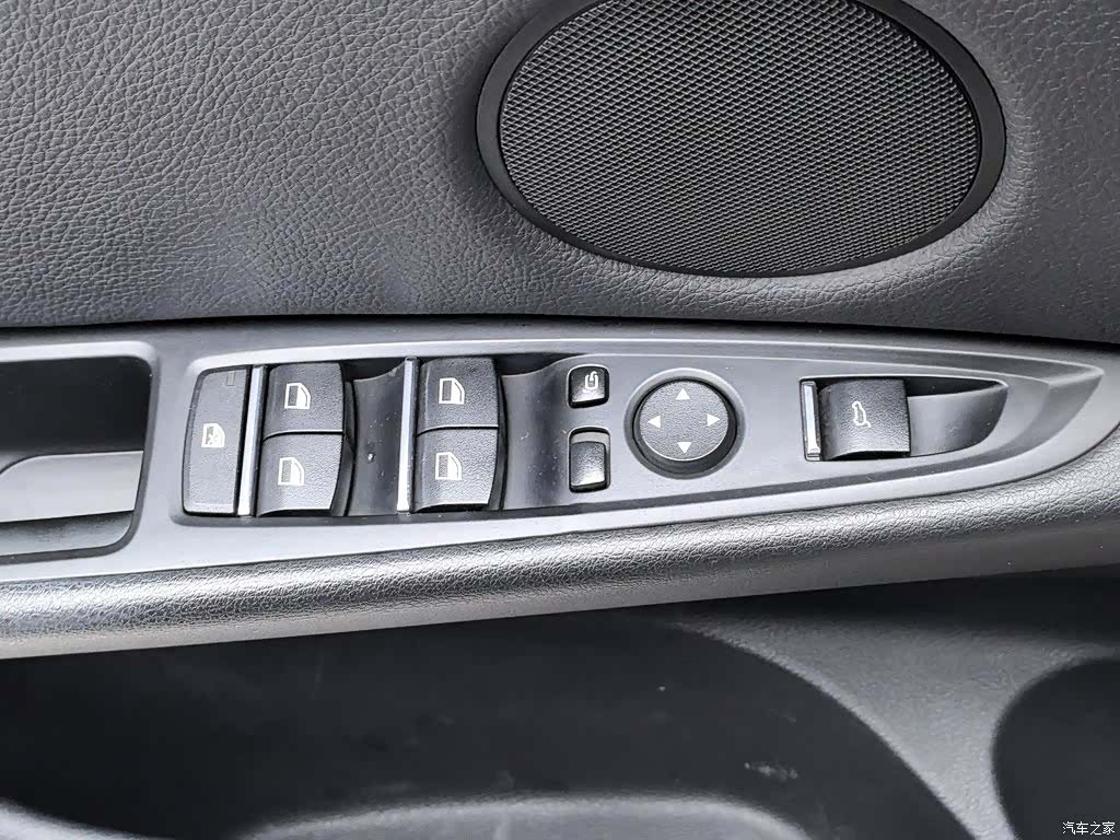 BMW X6, 2017 9
