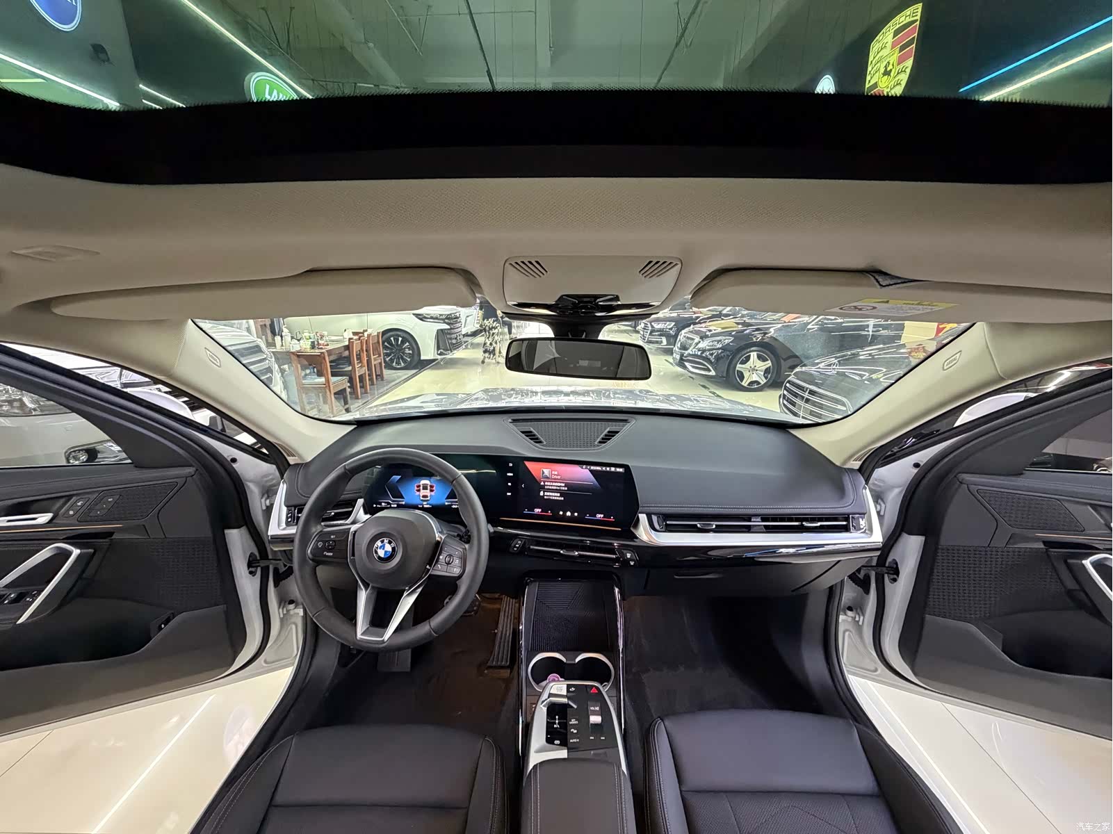BMW X1, 2024 11