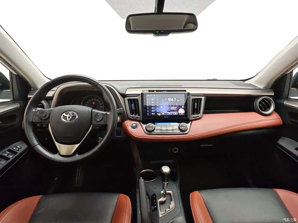 Toyota RAV4, 2014 все фото