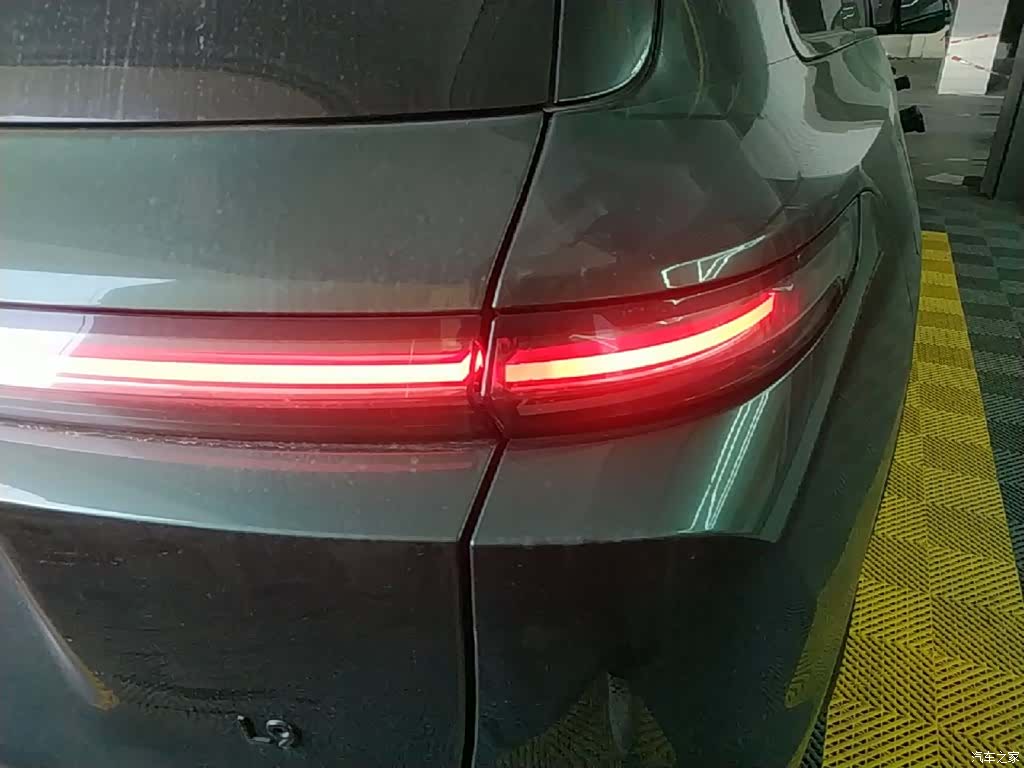 Li Auto L9, 2023 8