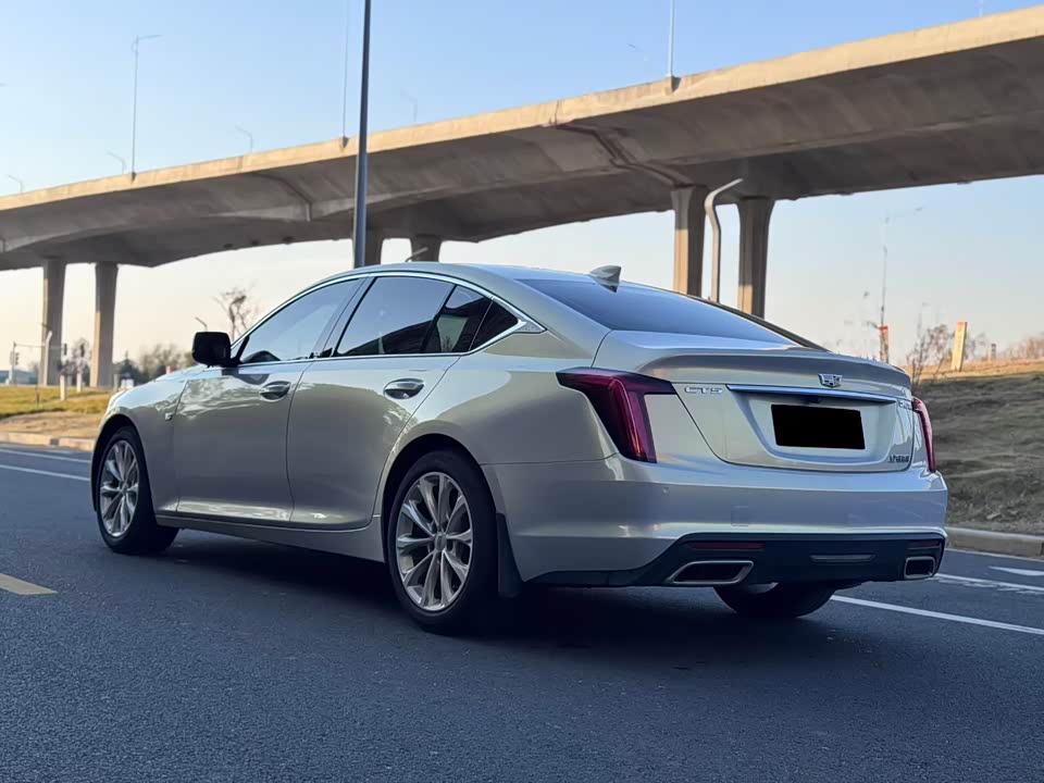 Cadillac CT5