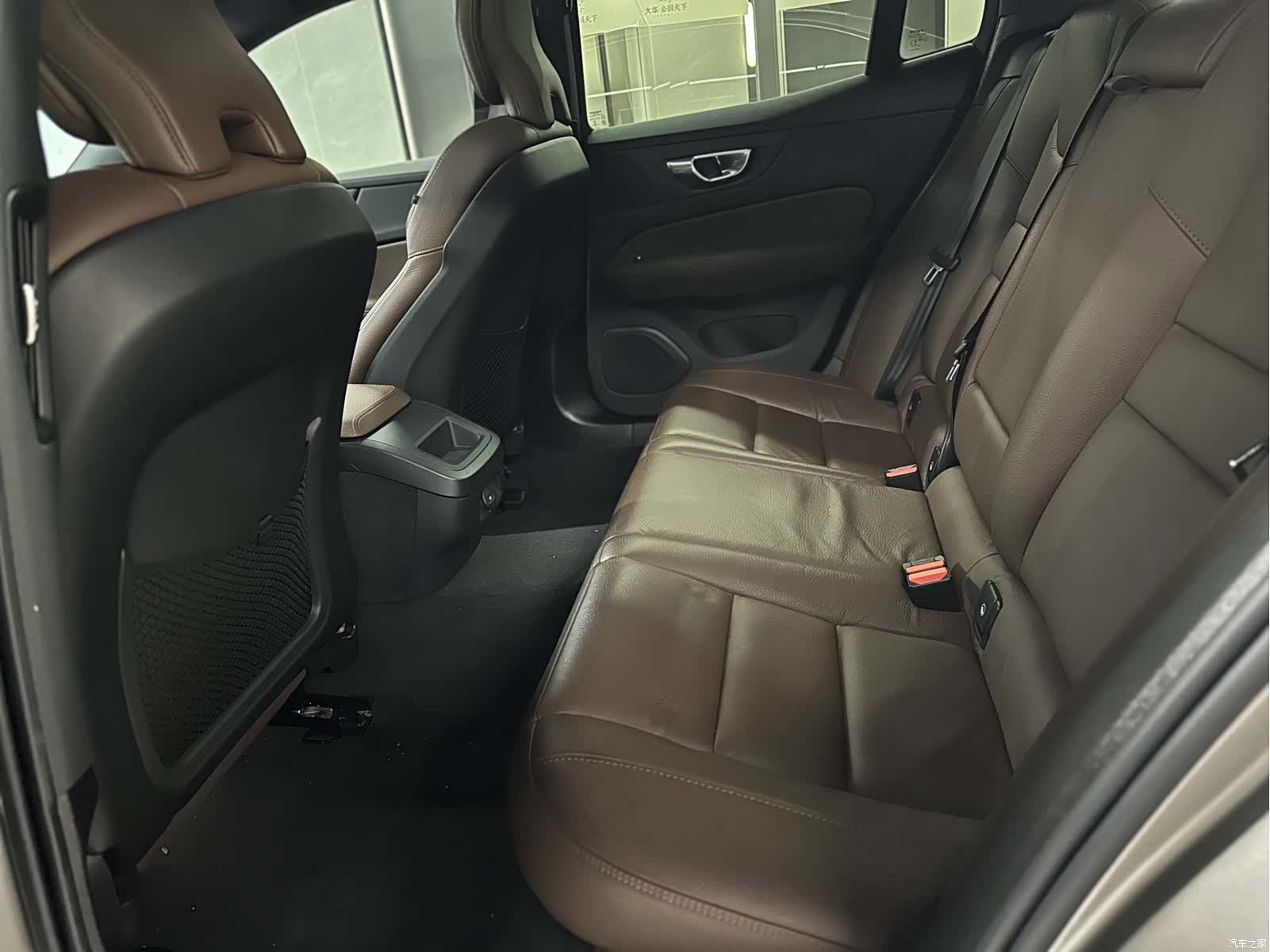 Volvo S60, 2021 14