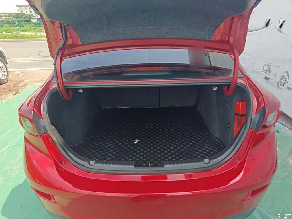 Mazda Mazda3, 2018 19