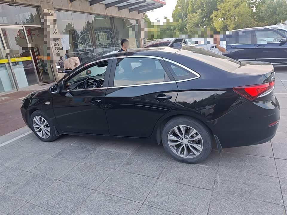 Buick Yinglang Buick Yinglang
