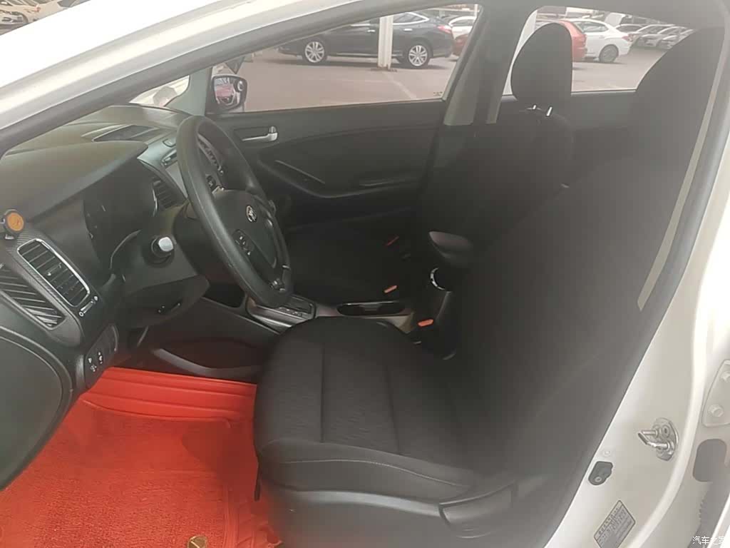 Kia K3, 2015 15