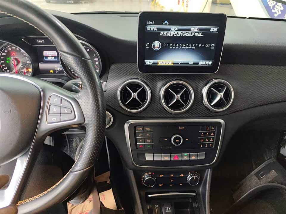 Mercedes-Benz GLA
