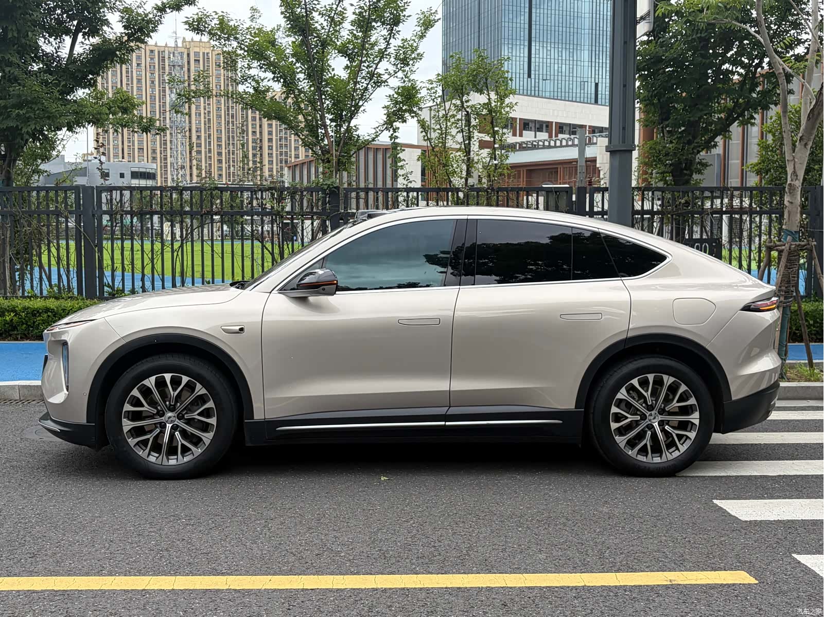 NIO EC6, 2024 4