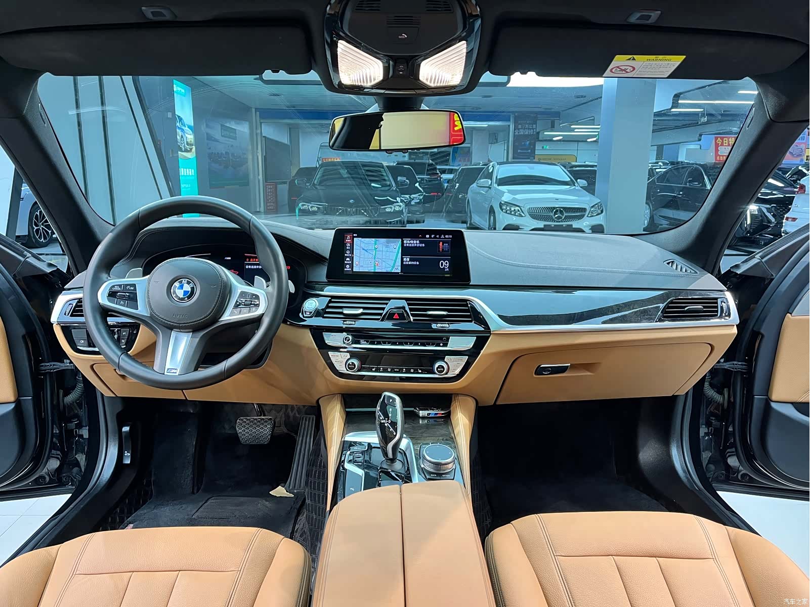 BMW 5 Series, 2020 все фото