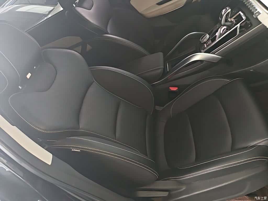 Geely Boyue, 2022 25
