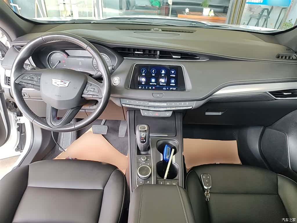 Cadillac XT4, 2018 10
