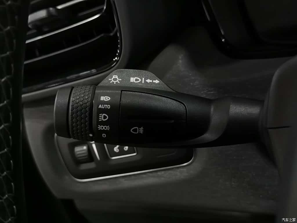 Lynk & Co 02, 2021 21