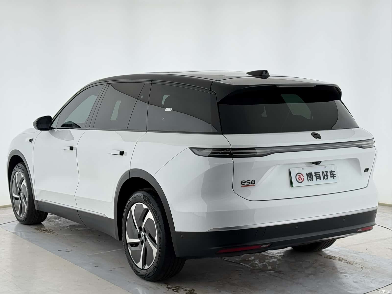 NIO ES8, 2024 16