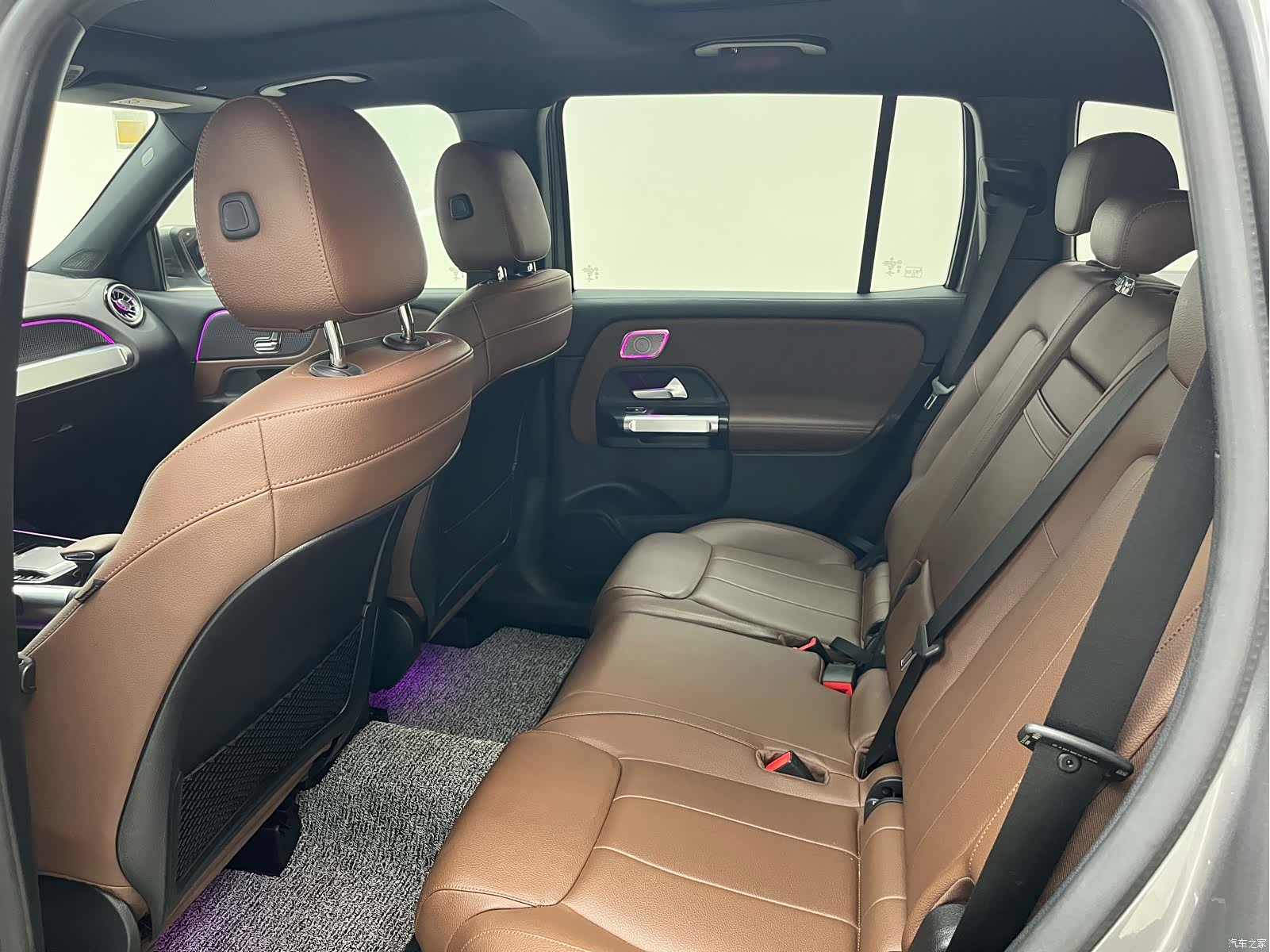 Mercedes-Benz GLB, 2020 14