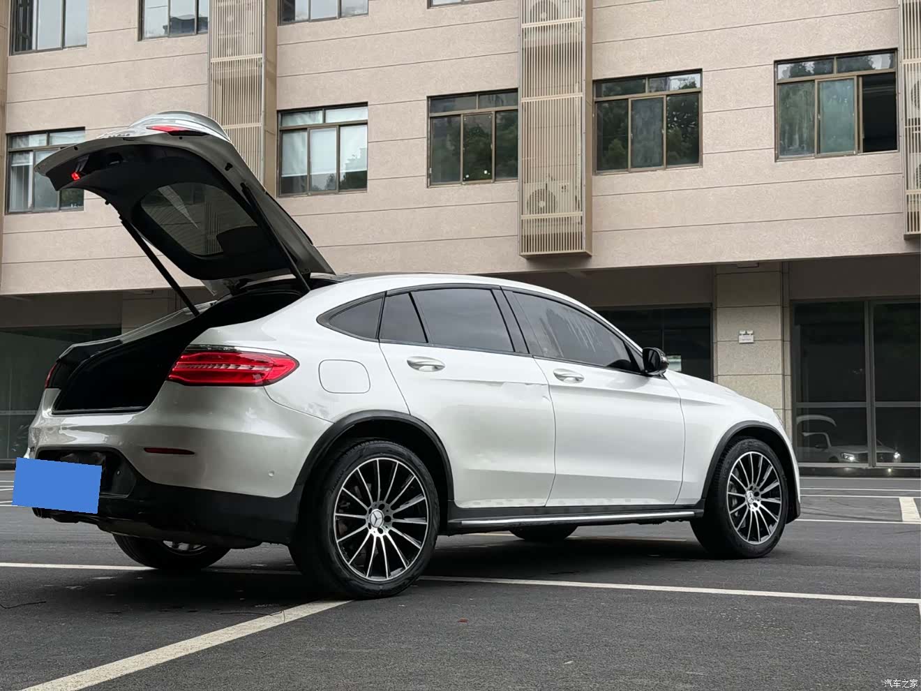 Mercedes-Benz GLC, 2019 9