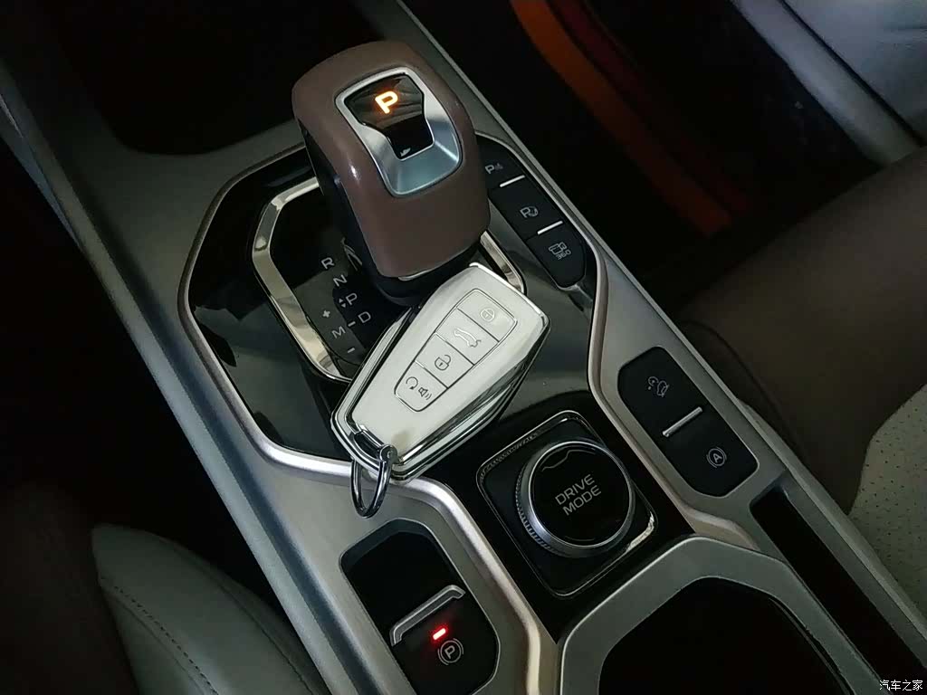 Geely Icon, 2022 17