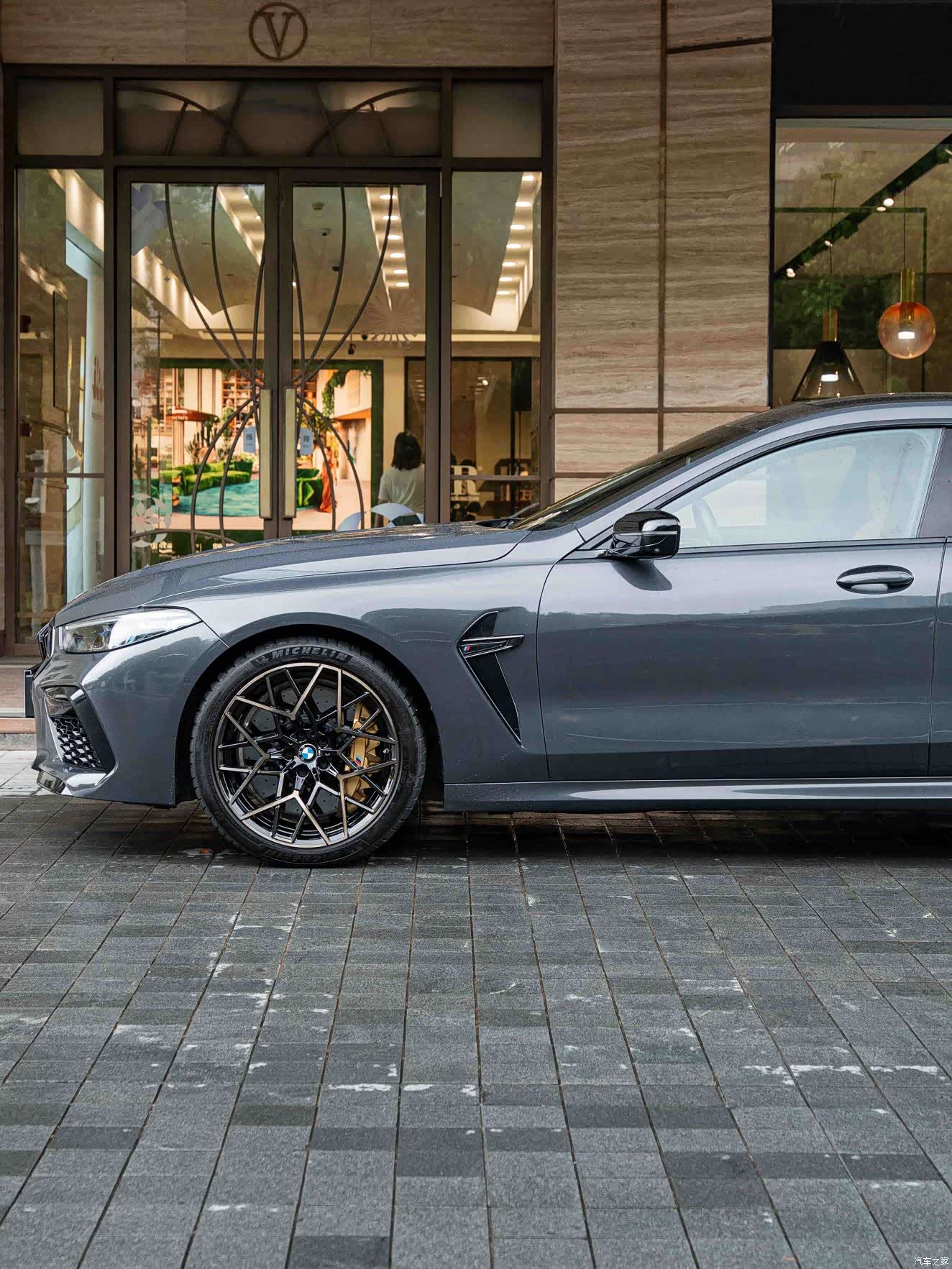 BMW M8, 2021 все фото