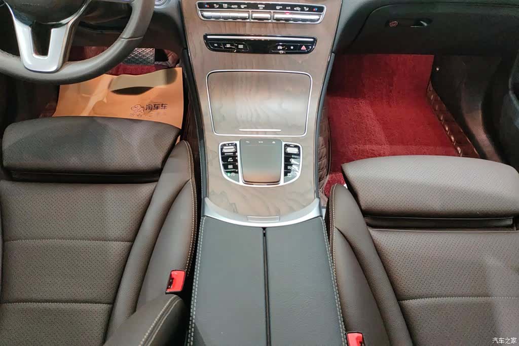 Mercedes-Benz GLC, 2020 16