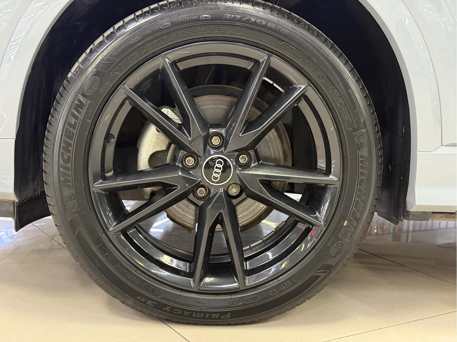 Audi Q2L, 2022 21