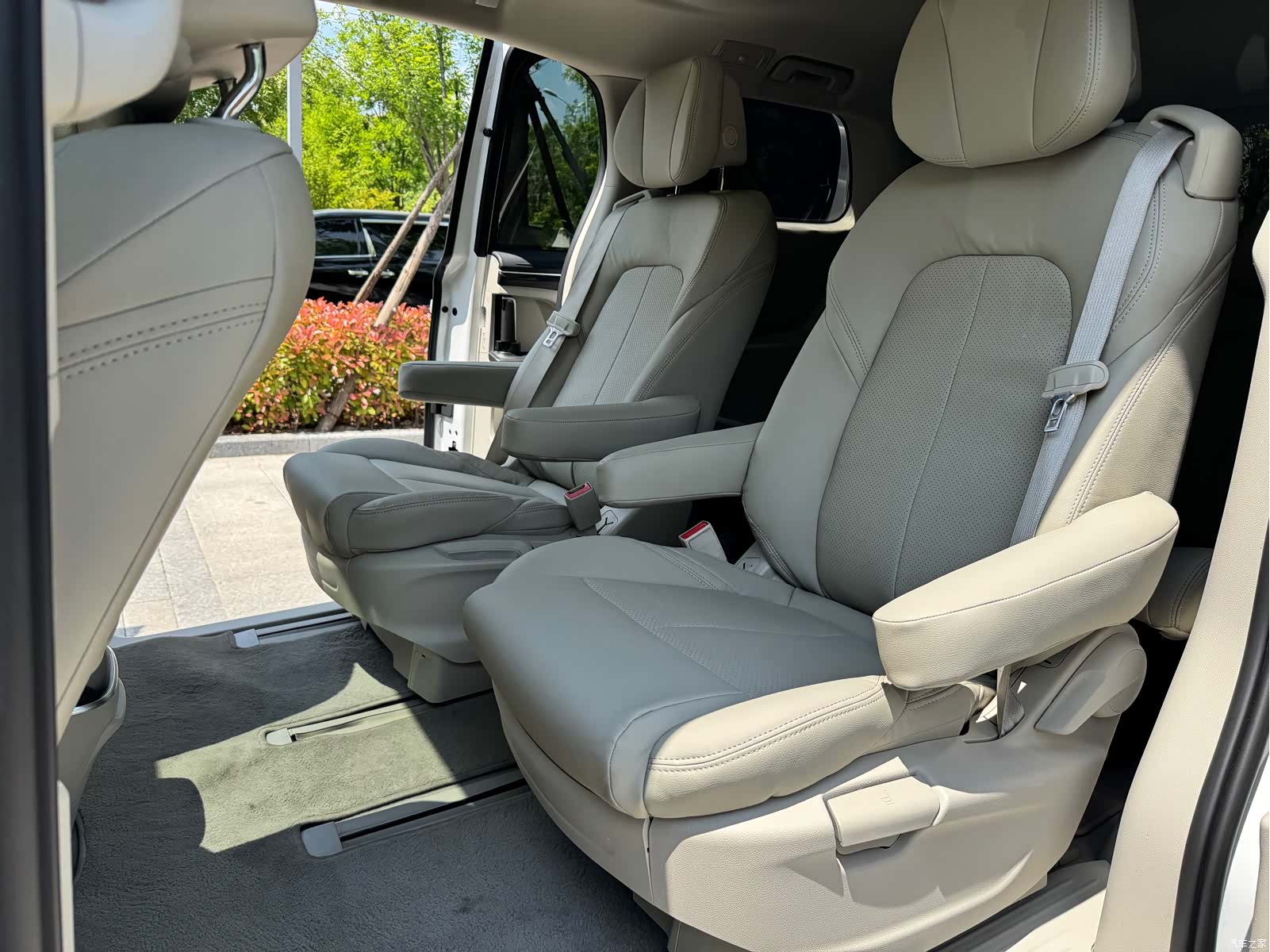 Buick GL8, 2022 15