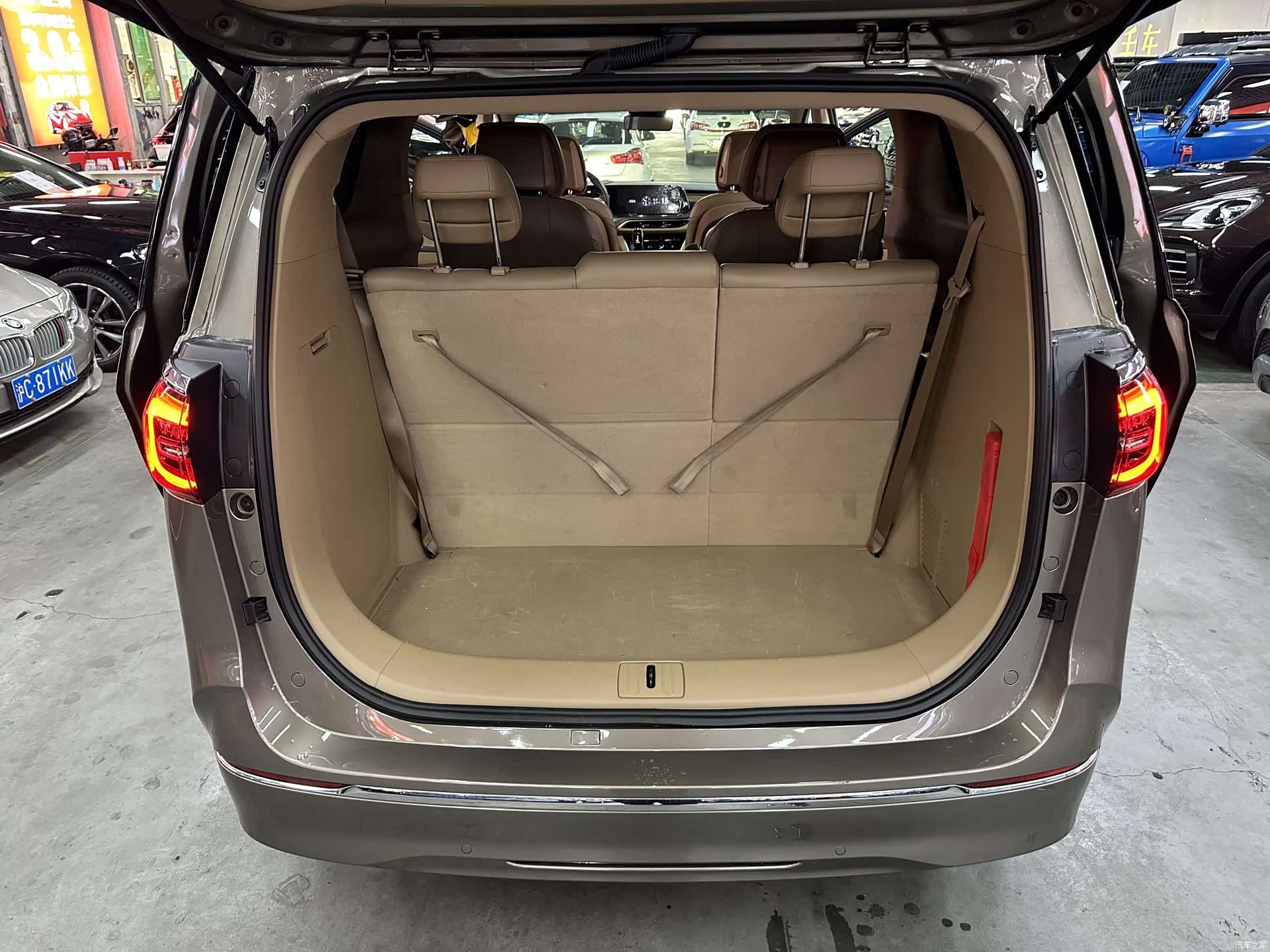 Buick GL8, 2021 17