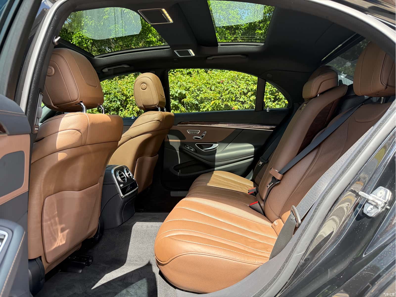Mercedes-Benz S-Class, 2020 12