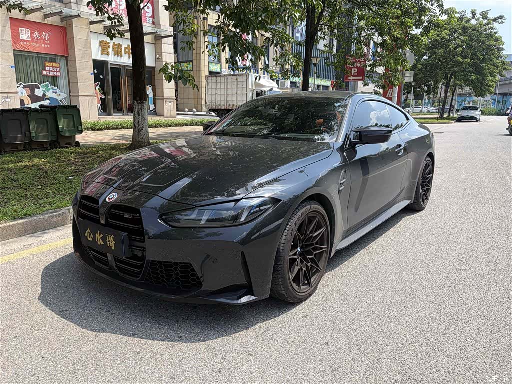 BMW M4