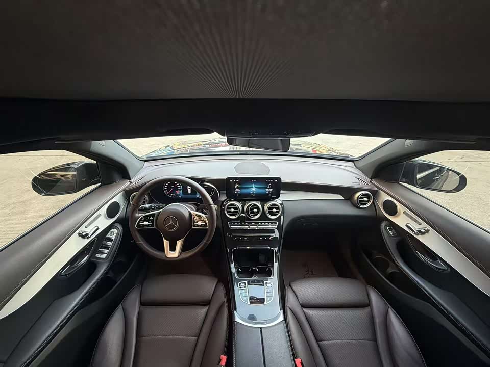 Mercedes-Benz GLC Mercedes-Benz GLC