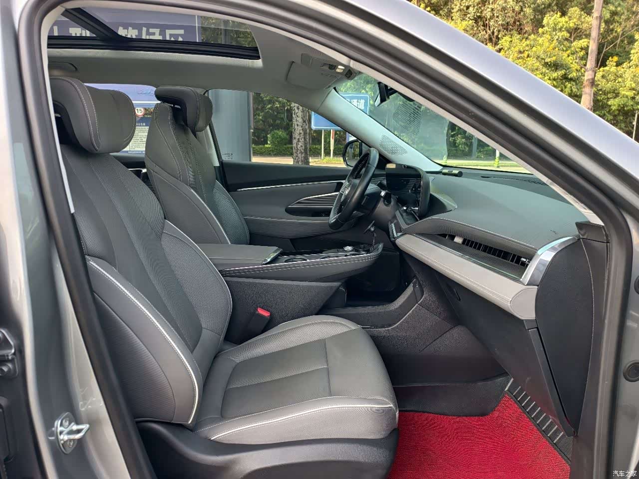 Buick E5, 2025 все фото