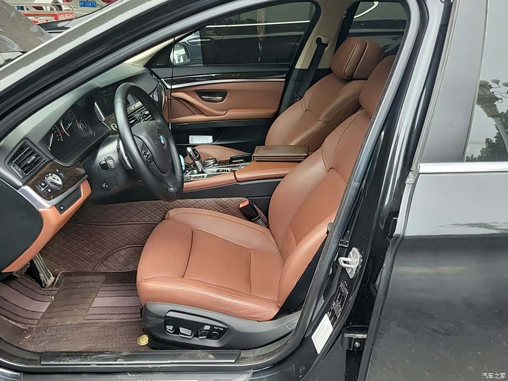 BMW 5 Series, 2015 11