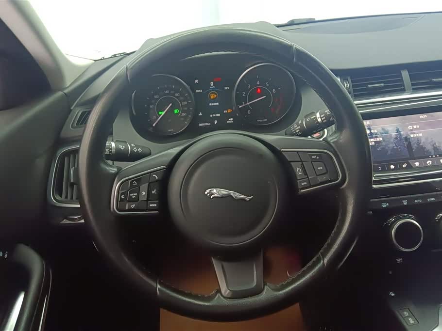 Jaguar E-PACE Jaguar E-PACE