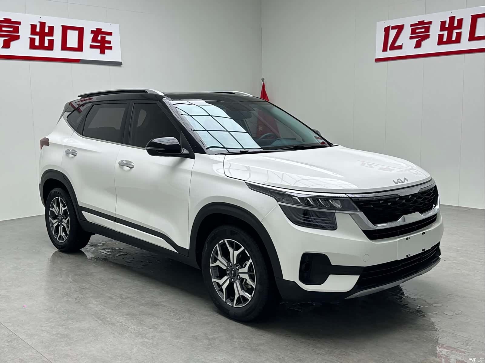 Kia KX3, 2022 3