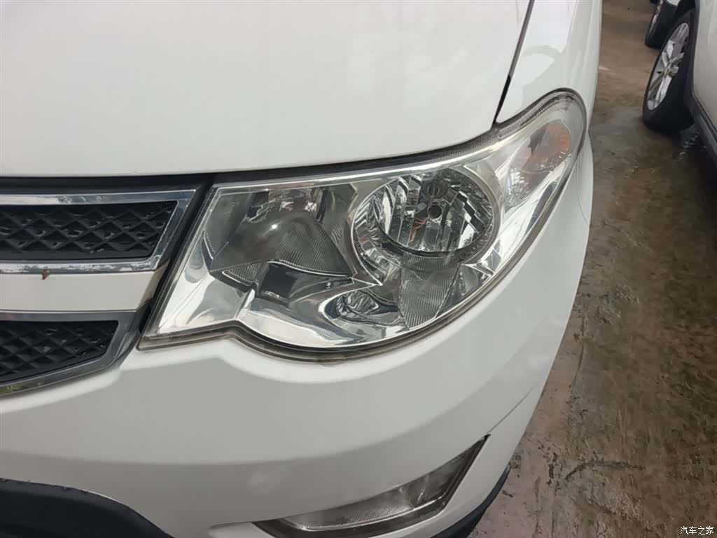 Wuling Hongguang, 2015 24