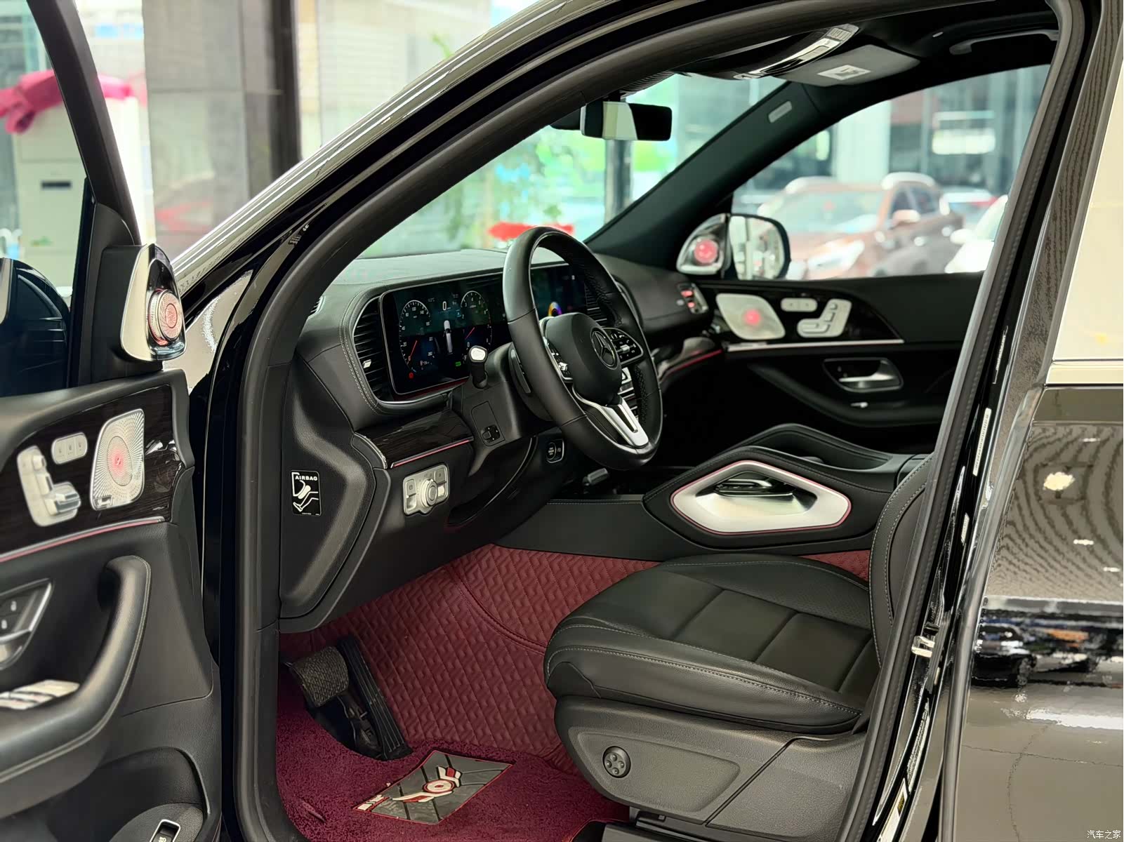 Mercedes-Benz GLS, 2022 8